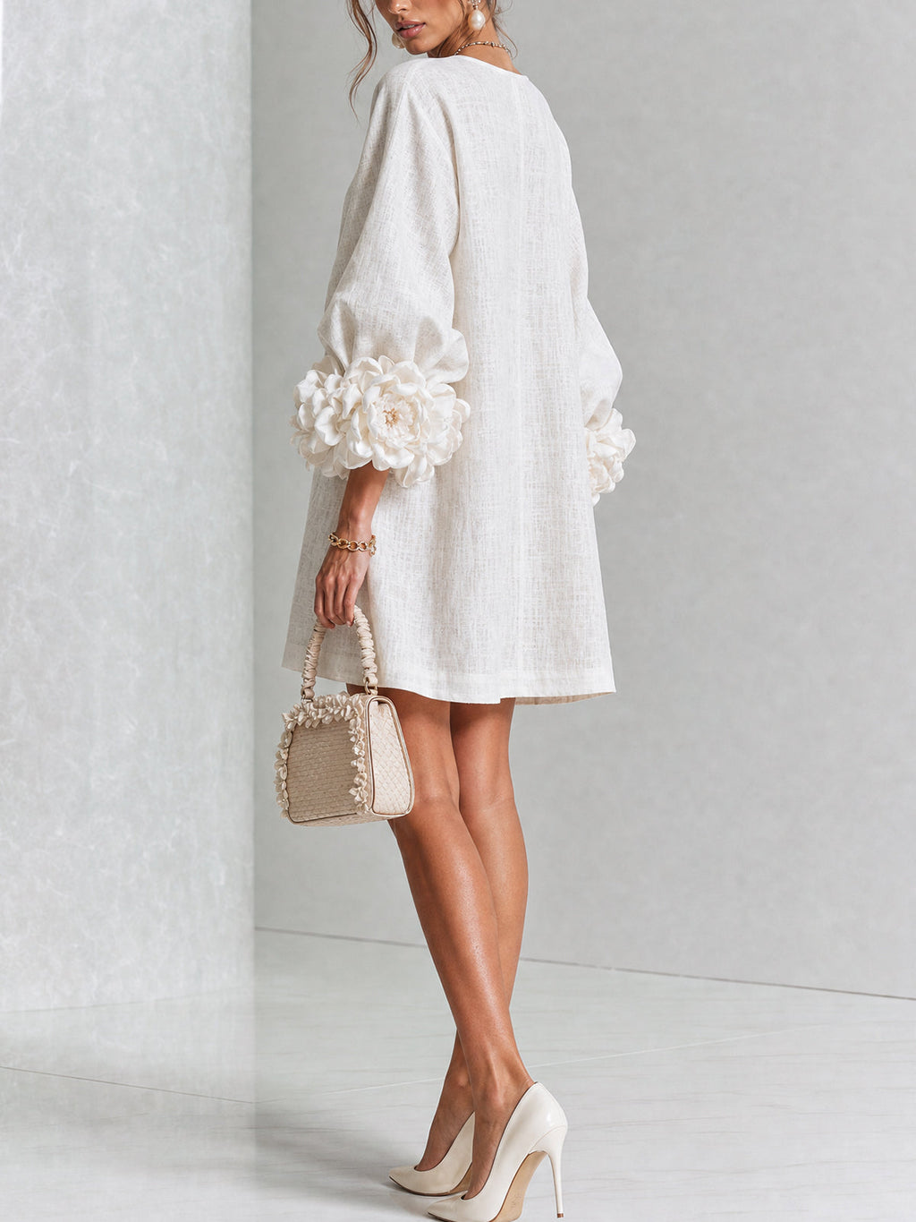 💝💝White Floral Button-down Mini Dress With Striking Floral Cuffs
