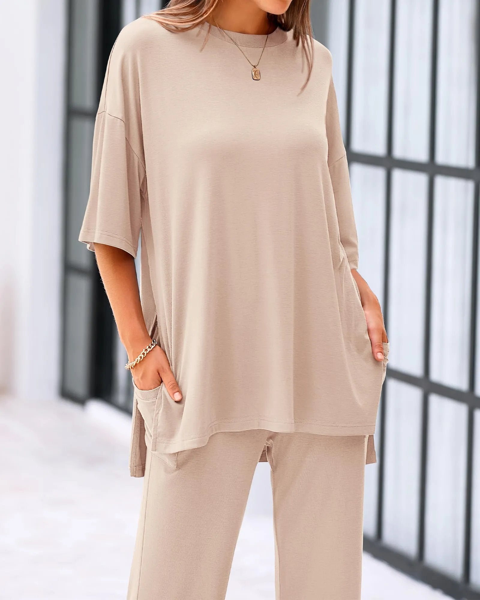 Loose-Fit 2-Piece Set – Short Sleeve Top & Wide-Leg Pants with Pockets